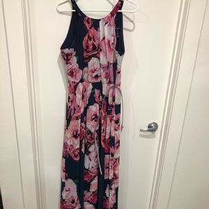 Gorgeous Navy floral maxi dress
